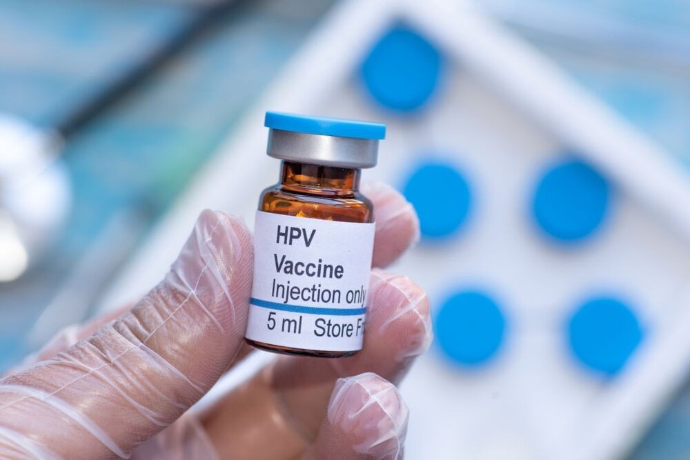 واکسن HPV , سن مناسب، عوارض و ضرورت واکسیناسیون